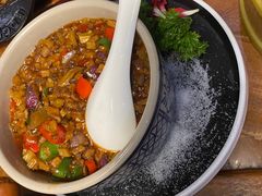 -雀舞云南菜(天津天河城购物中心店)