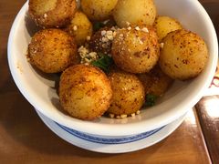 孜然小土豆-炉小二铜锅牛蛙•川湘菜(三里屯店)
