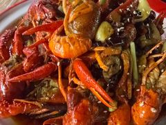 -郑记•不夜城烧烤•龙虾•虾蟹(黄鹤楼店)