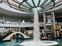 -滨海湾金沙购物商场