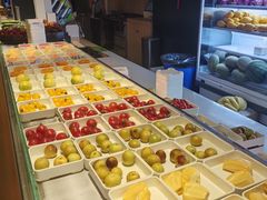 -涨巢·潮玩水疗局