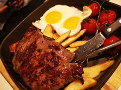 -港丽餐厅(高德置地店)