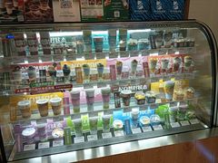 零售区-Blueglass酸奶(财富购物中心店)