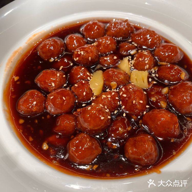 朋友带我去吃太原菜，在刷了好久，终于选了土包滋