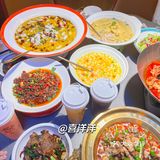 爱吃辣的朋友来四方坪辣的叫！分量足，人均低❗