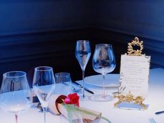 定制A款桌面丨玫瑰之恋-弦月窗LUNETTE BY AMANDA(复兴路店)