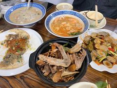 -亚忠小吃店(曾厝垵店)