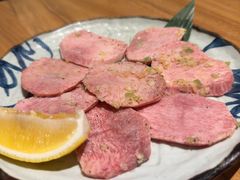 -炼火烤肉店