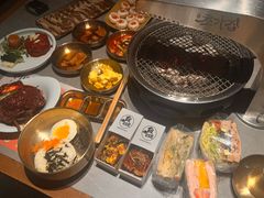 -草家酱蟹炭火烤肉店(珲春南路一店)