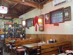 大堂-丽江庭院·云南野生菌·海鲜火锅(鼓楼四合院店)