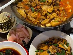 -富正毅三下锅·湘西韵味(天门山索道店)