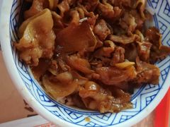 -吉野家(秀谷店)