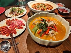 -肆海小川菜酒馆Wine Bistro (青年路店)