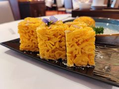 榄仁萨其马-白天鹅宾馆-宏图府餐厅