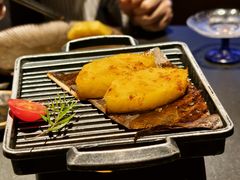 -蟹犇前•帝王蟹雪蟹(陆家嘴店)