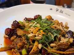 -拿渡·水煮鱼麻辣香锅(王府井奥莱·香江小镇店)