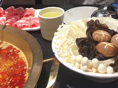 -重庆小天鹅火锅(中商广场店)