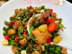 -连鹭海鲜·海肠捞饭·海胆饭(星海店)