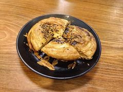 牛肉锅盔-青石桥老瓦房肥肠粉总店(青石桥总店)