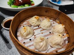 蟹粉小笼包-绿波廊(豫园店)