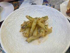 -LESCEDARS Brasserie Bistro香柏树