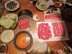 -呷哺呷哺(融创茂店)