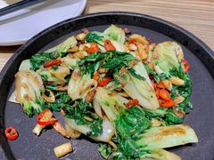 焗锅气奶白菜-小大董·烤鸭(凤凰汇店)