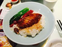 -新大咀港式茶餐厅(宝山万达店)