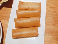 -诚铭记·虾仁汤包·成都小吃(融创店)