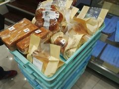 -上海哈尔滨食品厂(淮海中路店)