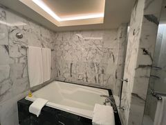 -香港港丽酒店