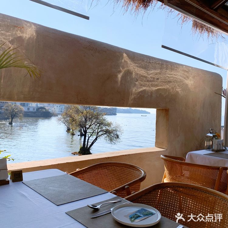 六阅.福十FORTEN海景餐厅