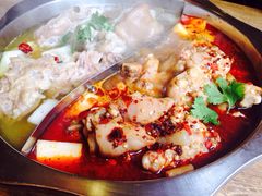 滇锅云南特色火锅-小街猪手(团结湖店)