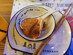 -胡桐里音乐酒馆(孝南店)