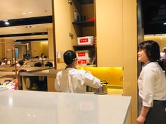 -海底捞火锅(海宁路店)