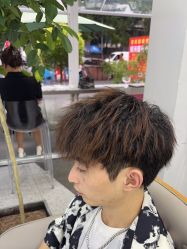 -D.G造型·烫发染发接发