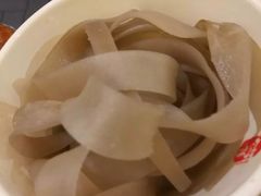 武隆苕皮-锅首鲜品火锅(鸳鸯店)