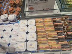-胖东来生活广场(健康路店)