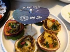 百香果蒸中鲍鱼-79号渔船海鲜饭店(宝安店)