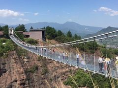 -玻璃桥景区石牛寨