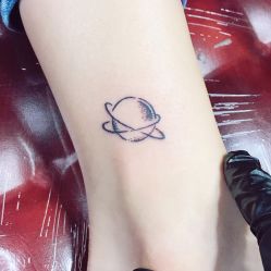 -SNOW TATTOO STUDIO
