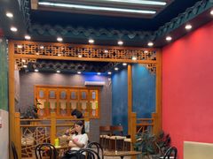 -茶理宜世(乐峰广场·尝乐集店)
