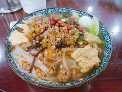 -东门七爷螺蛳粉(浦东店)