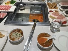 经典麻辣锅底-海底捞火锅(外滩店)