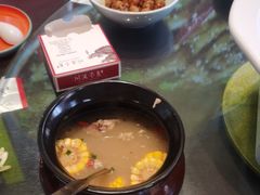 -川流不息·地道川菜·小龙虾(松东路店)