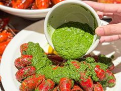 -龙巢盱眙龙虾·牛蛙·烧烤宵夜(八卦岭店)