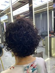 -藤野造型烫发染发