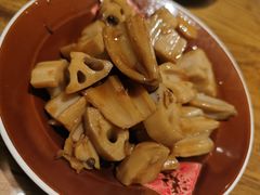 -泉畔人家·老济南经典鲁菜(大明湖店)