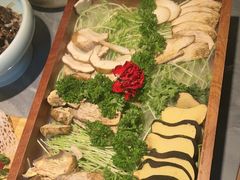 -慢丽江·云南野生菌土鸡锅(付家庄店)