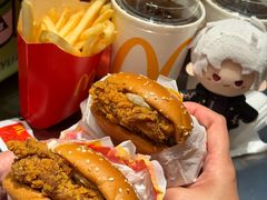 -麦当劳(华贸天地店)